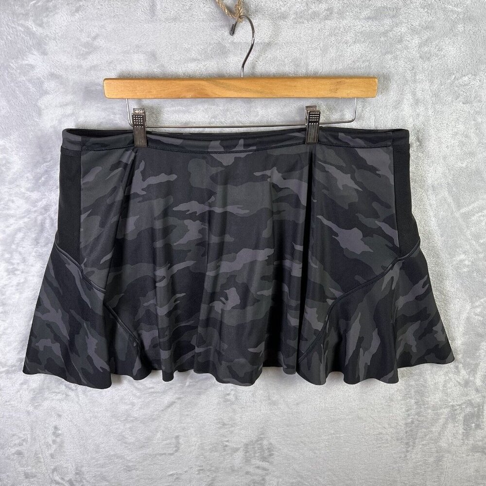 Athleta Black Camouflage Mini Skirt